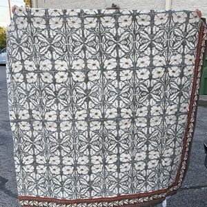 Elegant Gray and White Floral Quilt with shams